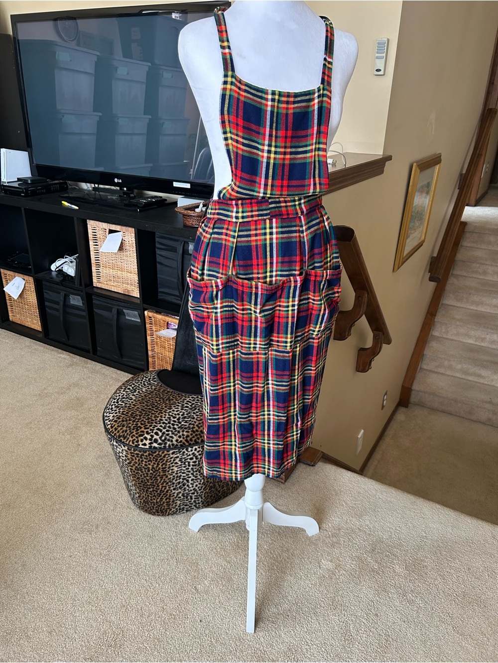 Plaid Cooking Apron with Front Pockets